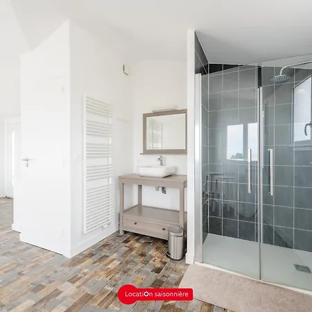 De Luxe A Angoulins, Piscine Privee, Jusqu'a 12 Personnes - Fr-1-535-55 *